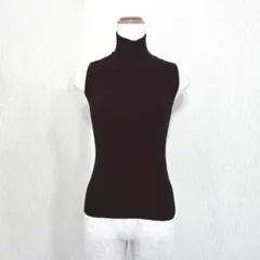 ザラ ハイネックリブニット ノースリーブ（USA M）ブラック 伸縮 ノームコア