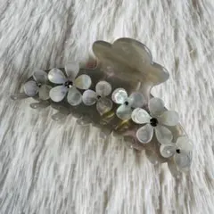 ヘアクリップ バンスクリップ 髪留め グレー クリア オーロラ ストーン お花