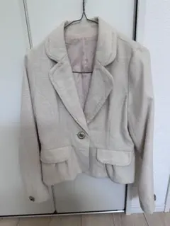 アイボリー ジャケット Mサイズ