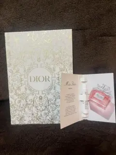 Dior ノート　パルファン サンプルセットのサムネイル