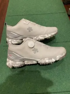 【美品】DESCENTE GOLF 現行モデル ゴルフシューズ　25.5cmのサムネイル