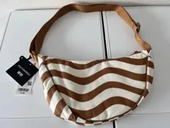 marimekko 波模様 ボディバッグ・ウエストポーチ★タグ付き