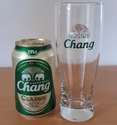 チャーンビールとグラスのセットのサムネイル