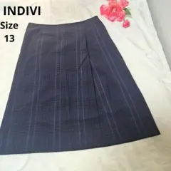 【オシャレ⭐INDIVI】紺　チェック　スカート　サイズ13