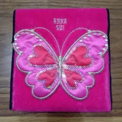 Item thumbnail for item ca2103c6-d8a3-4004-8138-7008696690d7