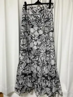 SNIDEL スナイデル　カッティングレースマーメイドスカート