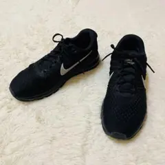 美品！Nike Air Max ナイキ エアマックス ランニング ブラック 軽量
