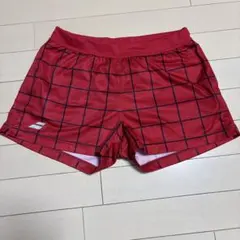 Babolat テニスウェア ショートパンツ 赤 チェック柄のサムネイル
