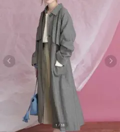 《KBF》（美品・春コート）綿麻ボリュームコート(グレー)ヘリンボーン柄のサムネイル