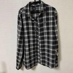 VOLCOM CLASSIC FIT Mサイズ　難あり