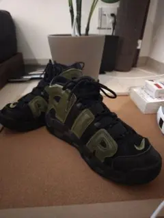 NIKE AIR MORE UPTEMPO ブラック/オリーブ