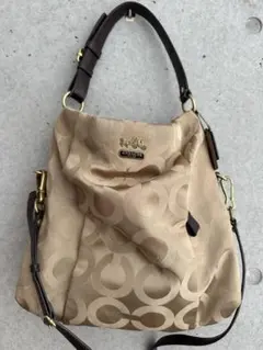 コーチ ベージュ ショルダーバッグ