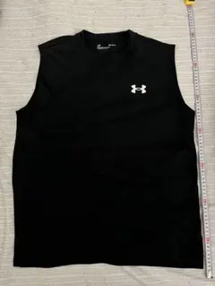Under Armour ブラック タンクトップ M