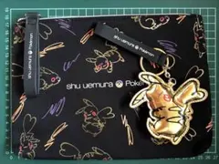 ポケモン　ピカチュー　shu uemuraコラボ　チャーム　ポーチセット