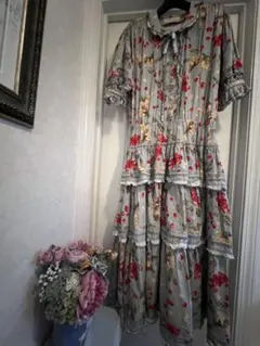 超美品】ワンダフルワールド 小花柄ハートパッチワークワンピース レア 