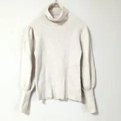 GRL グレー リブタートルネックセーター クロップド丈 パフスリーブ