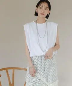 LOWRYS FARM 　バルーンプルオーバーフレンチスリーブ　白のサムネイル