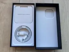 【未使用】iPhone13Pro 付属品（Lightningケーブル）、箱