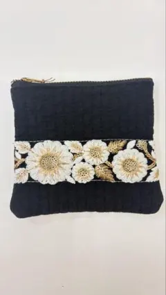 ㉔インド刺繍 ファスナーポーチ ブラック モノトーン ハンドメイド