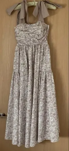 SNIDEL スナイデル　ショルダーリボン　フラワーワンピース　花柄