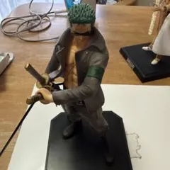 ワンピース ロロノア・ゾロ フィギュア　本体のみ