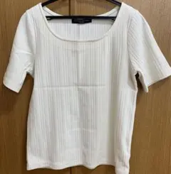 新品未使用品　レディース　Tシャツ　リブ　Mサイズ　ホワイト　バックナンバー