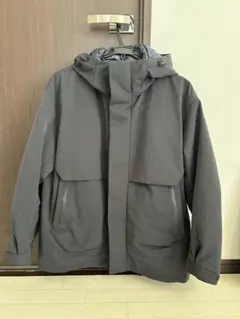 ユニクロ プラスJ ハイブリッドダウンオーバーサイズパーカー