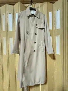 ピンクベージュ ダブルブレスト トレンチコート