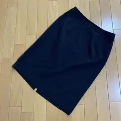 【再値下げ】スーツスカート　黒のタイトスカート スリット入り