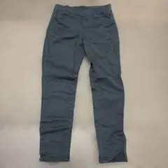 グレー ロングパンツ バックポケット付き