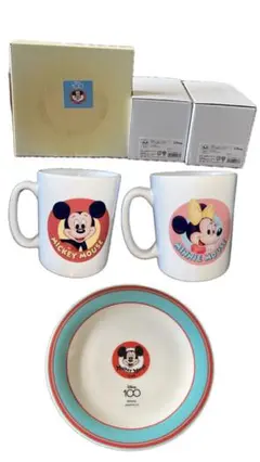 Disney ミッキーマウス ミニーマウス　マグカップセット　ミッキープレート