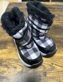 子供用スノーブーツ