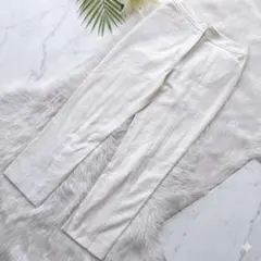訳アリ‼️ジャンニロジュディチェ リネン混 クロップドパンツ 日本製 白 SSのサムネイル