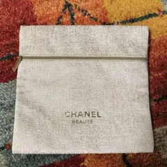 新品❤︎CHANELノベルティポーチのサムネイル