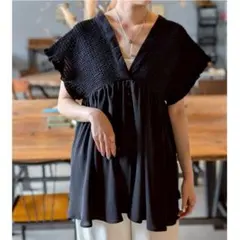 LOWRYS FARM シャーリングチュニックフレンチスリーブ ブラック - メルカリ