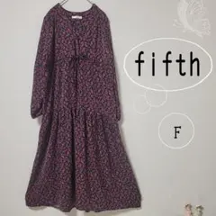 fifth 小花柄 ロングワンピース ティアード 春ワンピ 黒×赤 フィフス