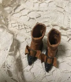 ネオブライス　カスタムブライス　アウトフィット　海外作家　ブーツ　靴アンティーク