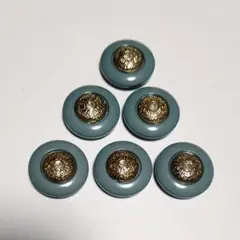 【中古】ボタン　６個