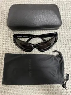 BALENCIAGA Xpander Sunglasses ブラックのサムネイル