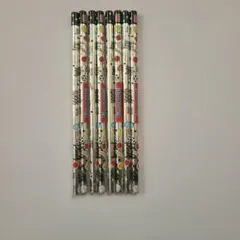 キャラクター柄 鉛筆 8本セット