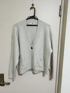 UNIQLO スフレヤーンvネックショートカーディガン　01オフホワイト