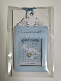 サンリオ　エンジョイアイドルシリーズ　シークレットミニチュアチェキ用ホルダー