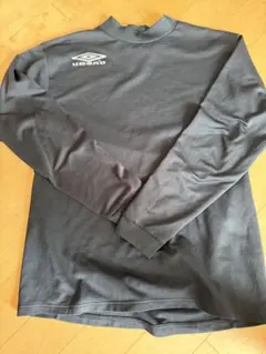 umbro ブラック長袖 シャツのサムネイル