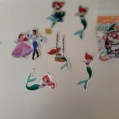 アリエルステッカーセット８枚　隣の袋は含まれません