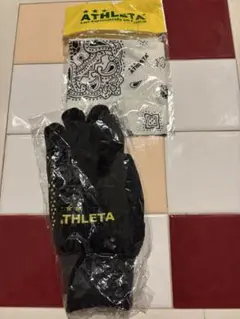 ATHLETA サッカー用グローブ ブラック