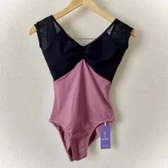 新品未使用 パッド付き 黒とピンクのレオタード