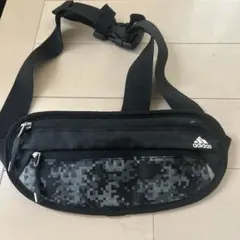 迷彩 ボディバッグ