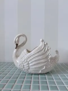 ノリタケ　スタジオコレクション　白鳥　フィギュリン　美品 ノリタケ スタジオコレクション 白鳥 フィギュリン 美品 - メルカリ