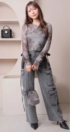 新品未使用　リップサービス ベアSETサイドリボンチュールトップス