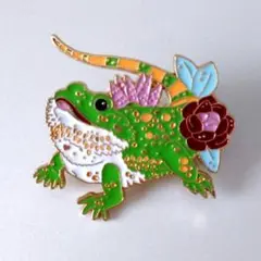 カラフルなトカゲのエナメルピンバッジ